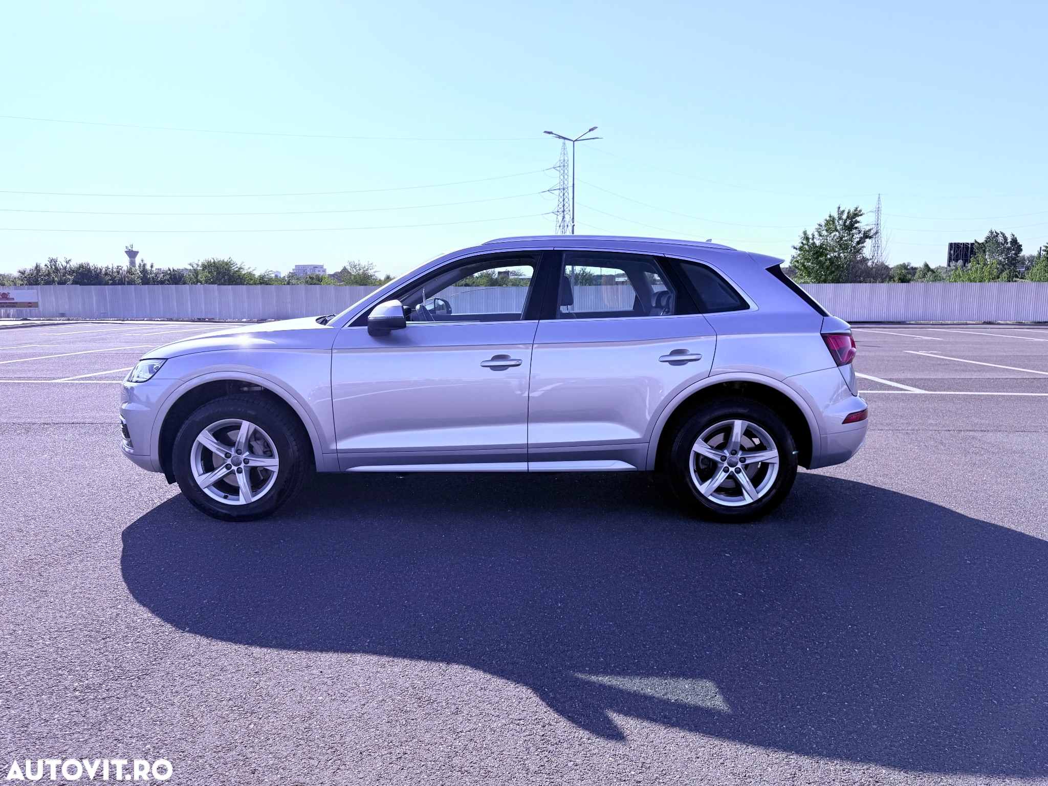 Audi Q5 2.0 40 TDI quattro S tronic Sport - 12