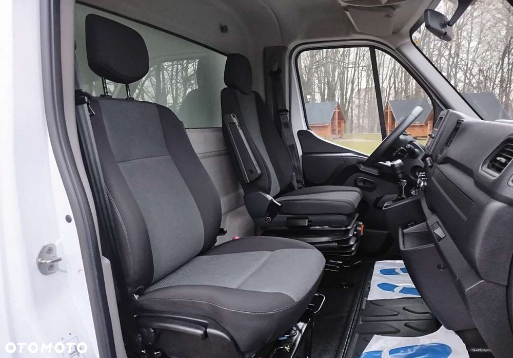 Renault Master - 25