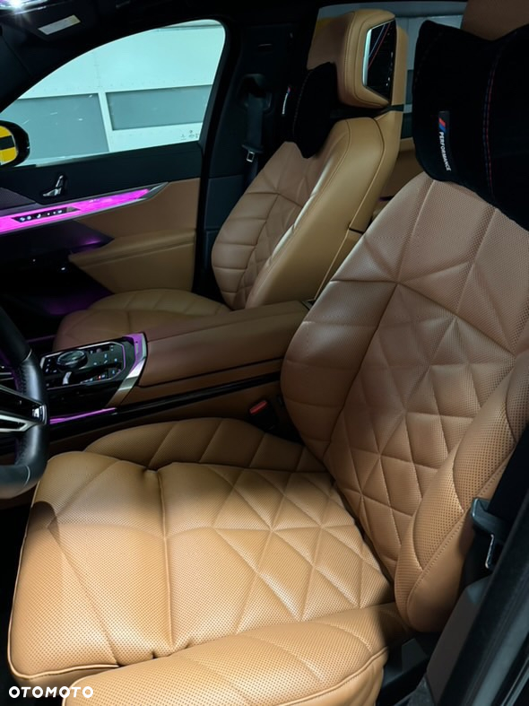 BMW Seria 7 - 15
