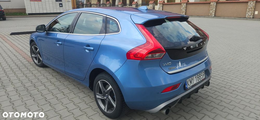 Volvo V40 D2 Drive-E R-Design Momentum - 6
