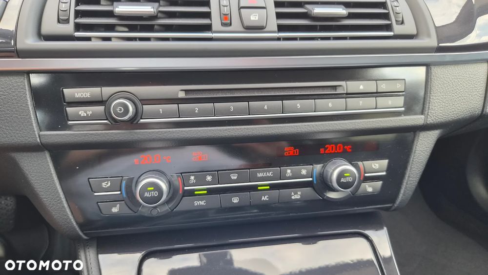 BMW Seria 5 520d - 20