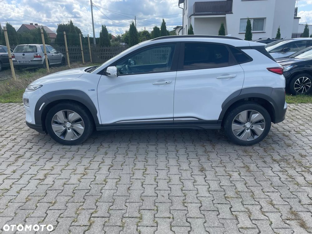 Hyundai Kona - 3