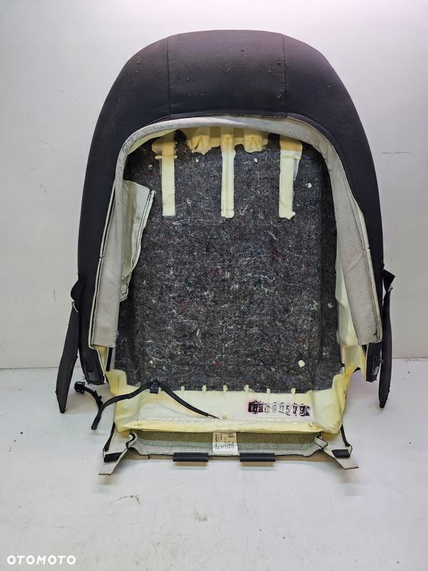 MATA GRZEWCZA FOTELA GÓRA AUDI A3 8V 8V0963557A - 3