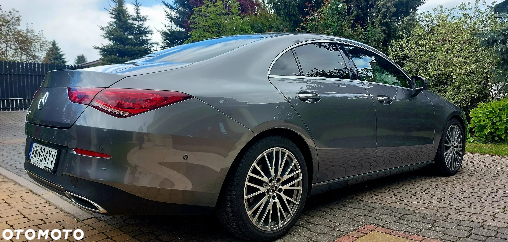 Mercedes-Benz CLA 200 7G-DCT - 4