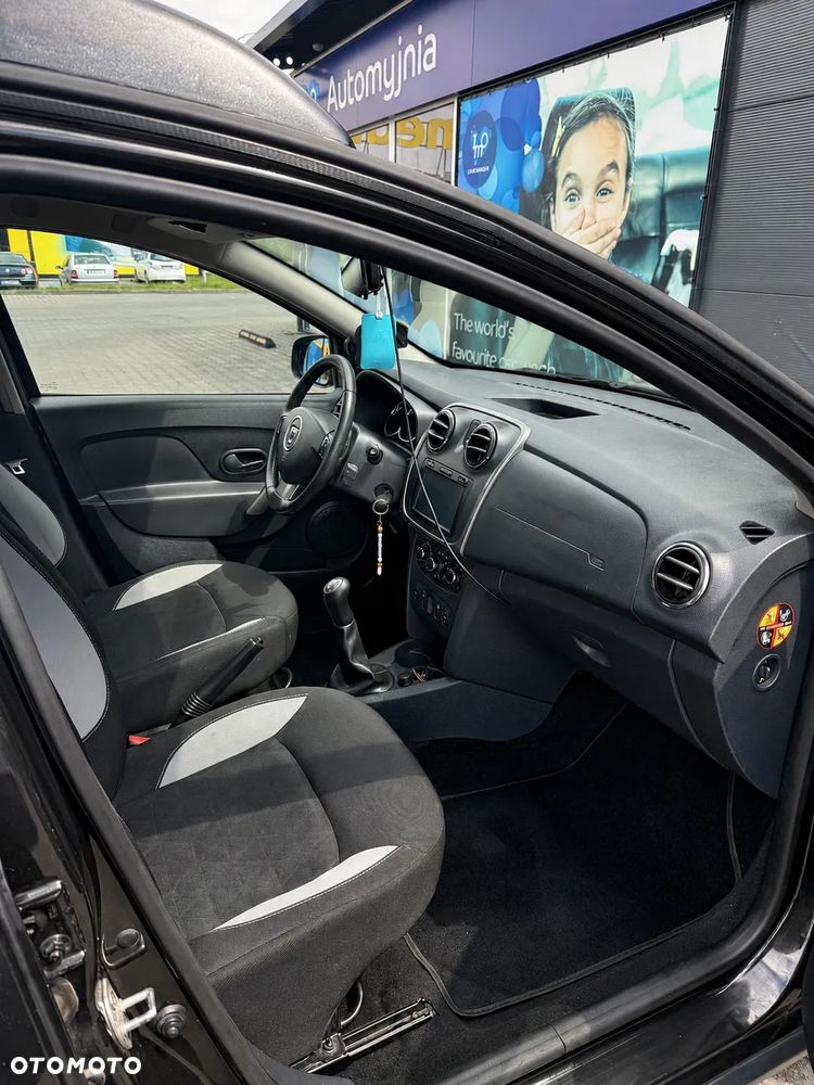 Dacia Sandero Stepway 0.9 TCe Laureate S&S EU6 - 16
