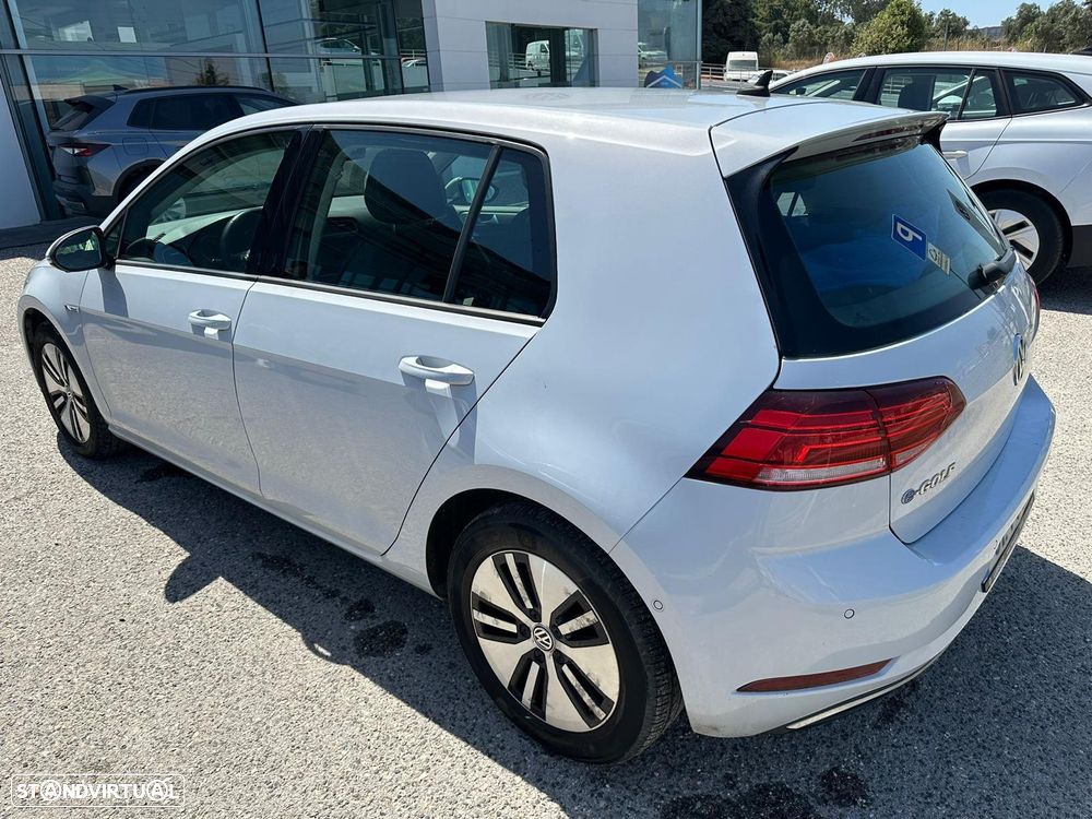 VW Golf - 1