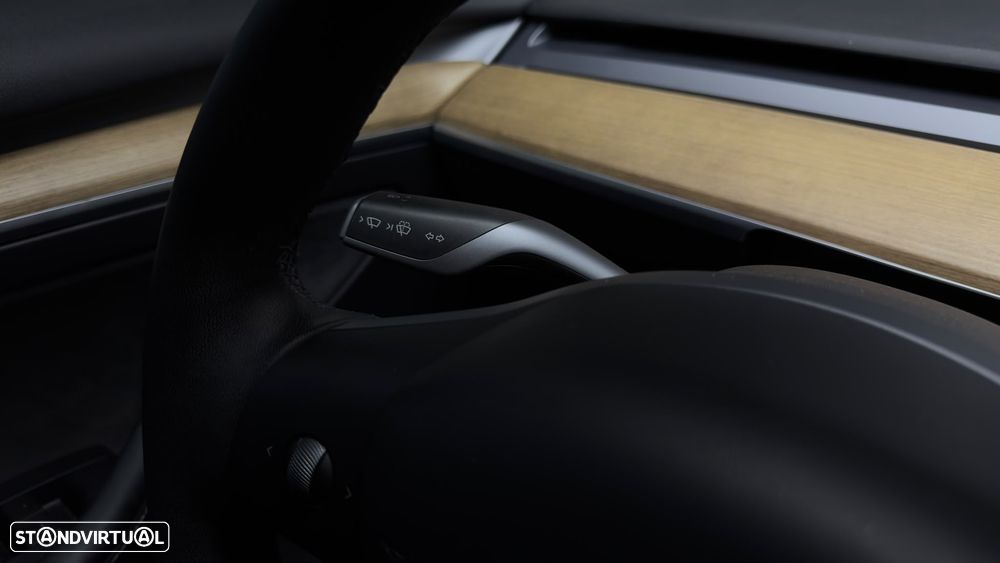 Tesla Model 3 Performance Dual Motor AWD - 26