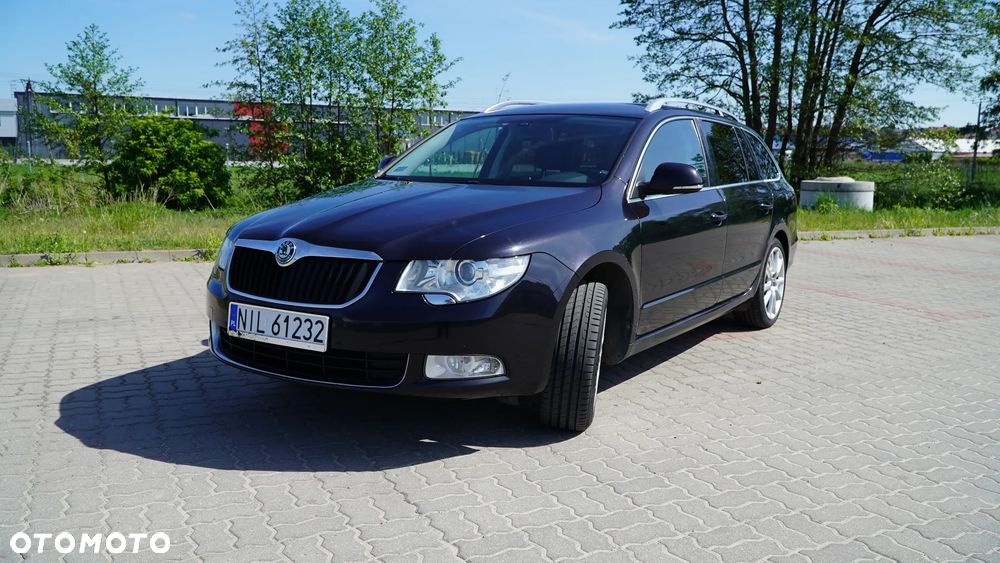 Skoda Superb 1.8 TSI Ambition DSG - 6