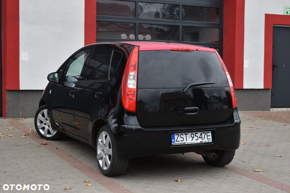 Mitsubishi Colt - 29