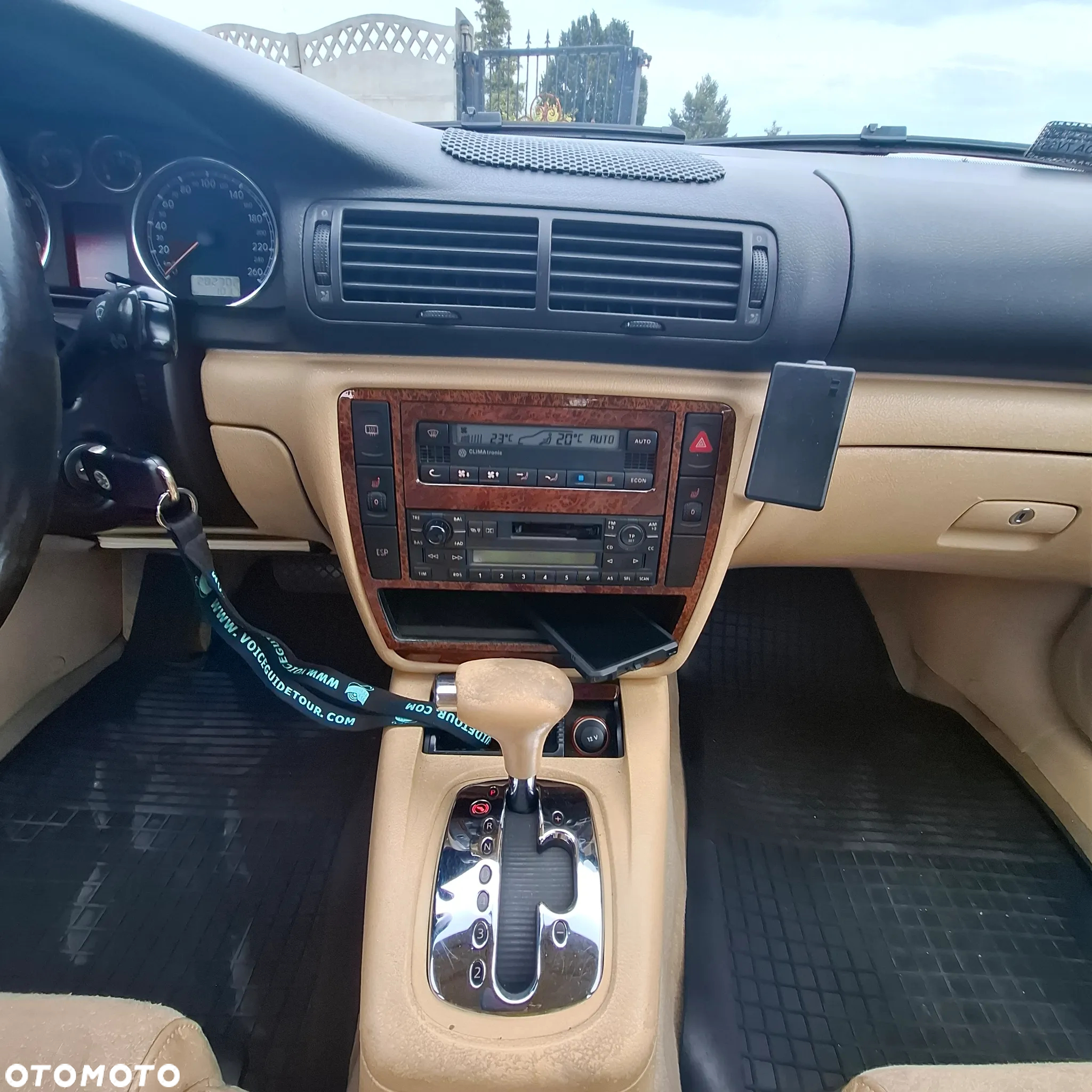 Volkswagen Passat 2.5 TDI Comfortline Tiptr - 9