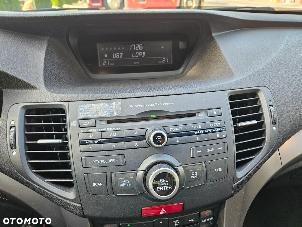 Honda Accord 2.4 Type S - 13