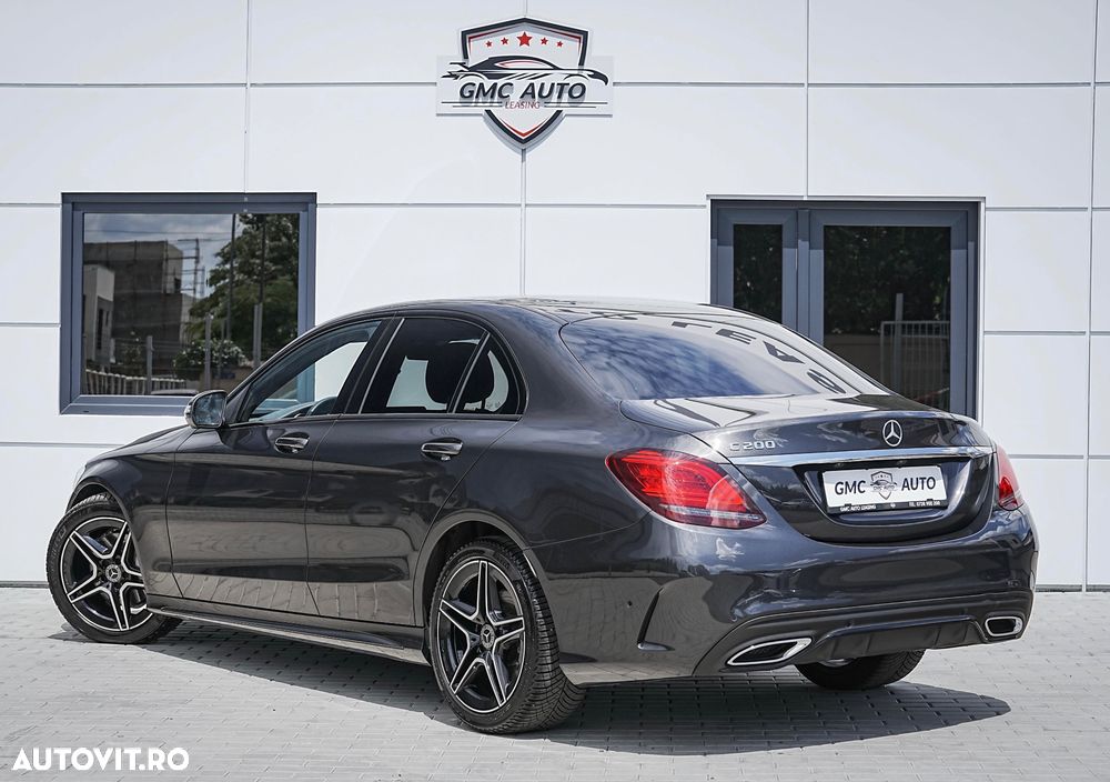 Mercedes-Benz C 200 9G-TRONIC AMG Line - 3