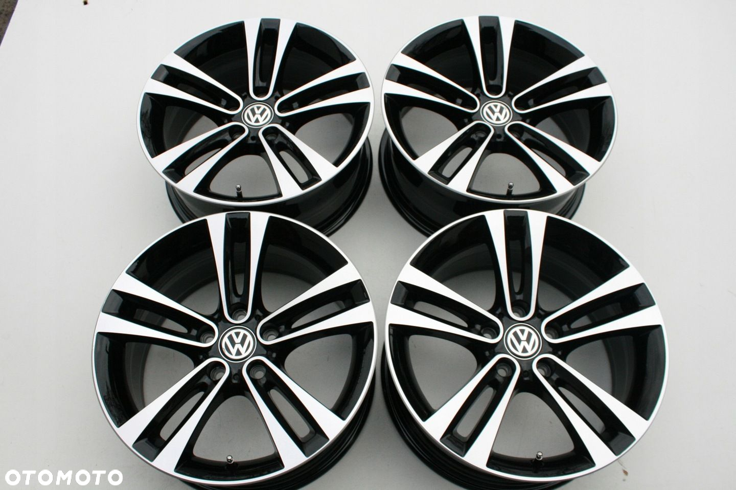 FELGI VW T5 T6 T6.1 T7 TRANSPORTER AMAROK 18 ORYGINALNE - 8