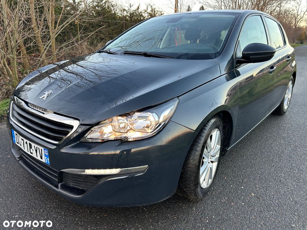 Peugeot 308 - 1
