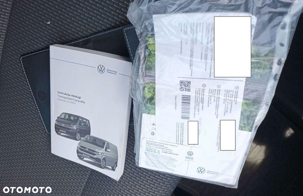 Volkswagen Caravelle - 12