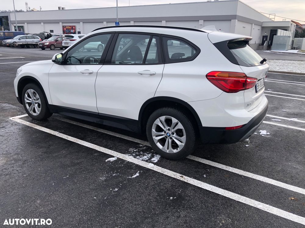 BMW X1 sDrive18d Aut. Sport Line - 4