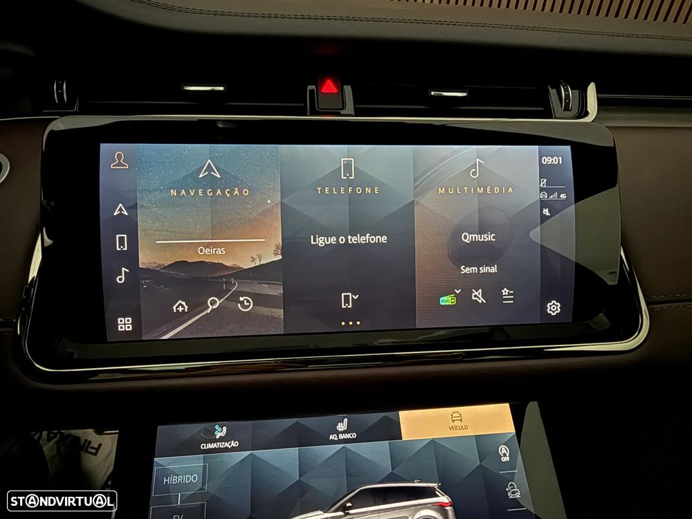 Land Rover Range Rover Evoque P300e Autobiography - 13