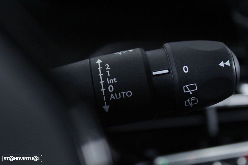 Peugeot 2008 1.2 PureTech Active - 25