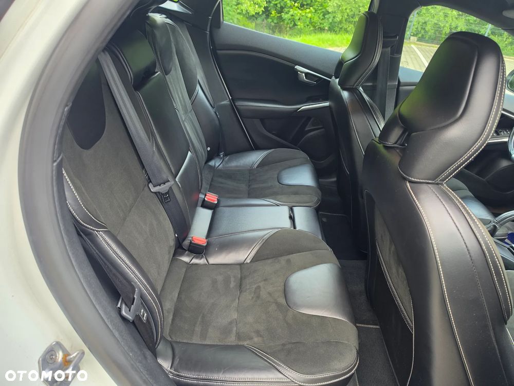 Volvo V40 D4 RDesign - 30