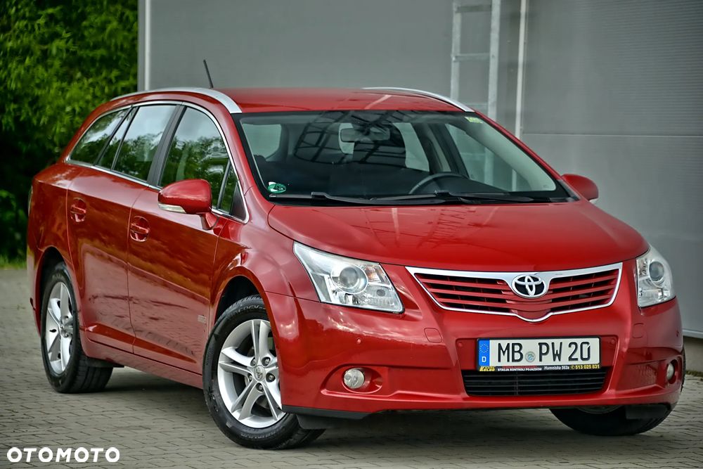 Toyota Avensis 1.8 Premium EU5 MS - 9