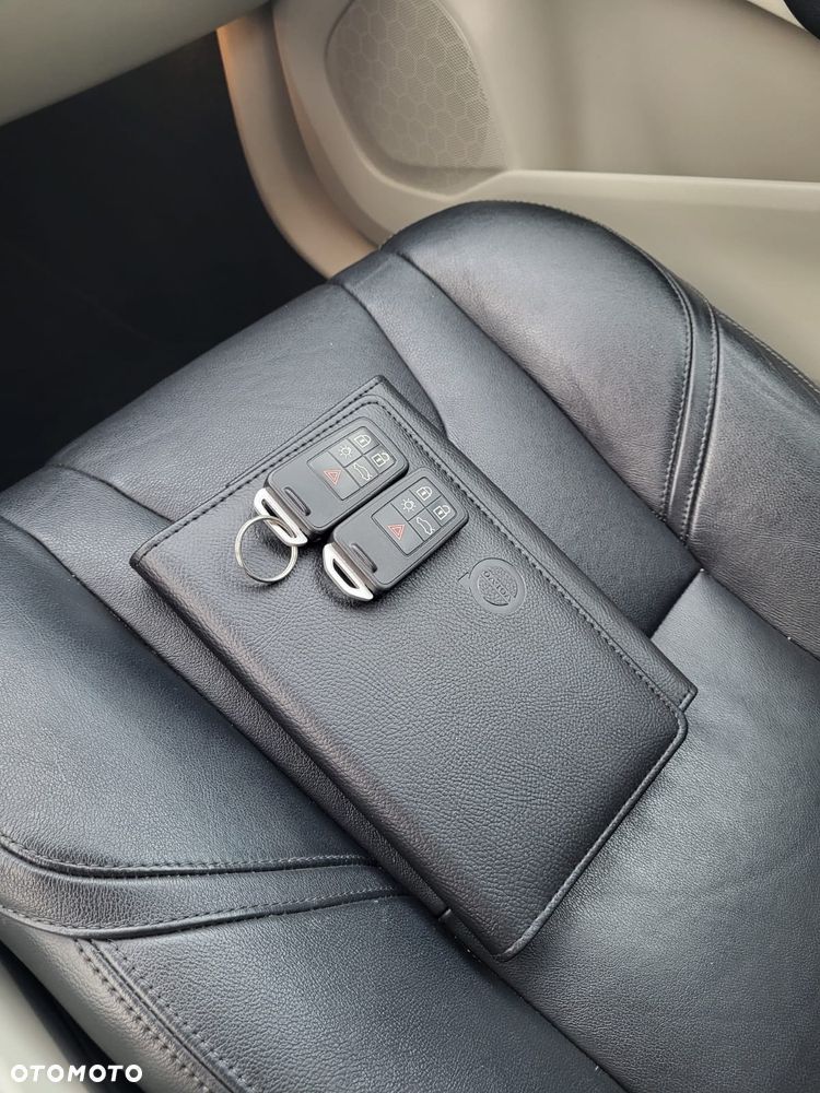 Volvo V40 D4 Drive-E Summum - 25