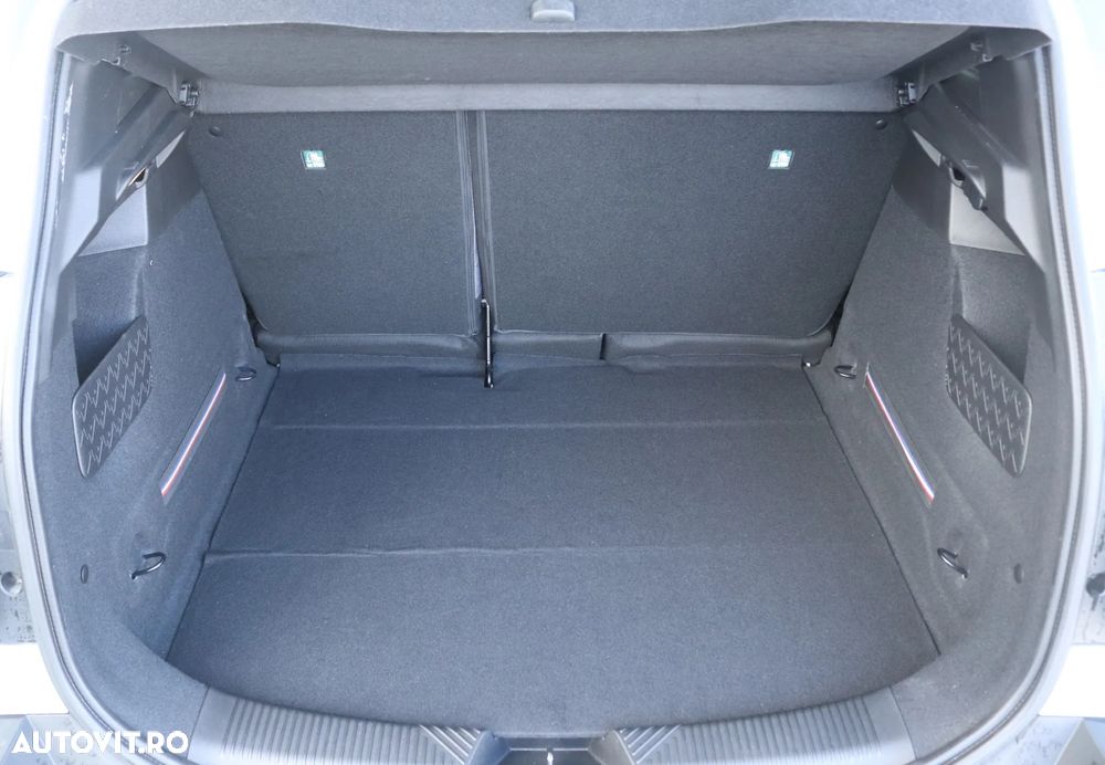 Renault 4 E-Tech 52 kWh Techno - 9