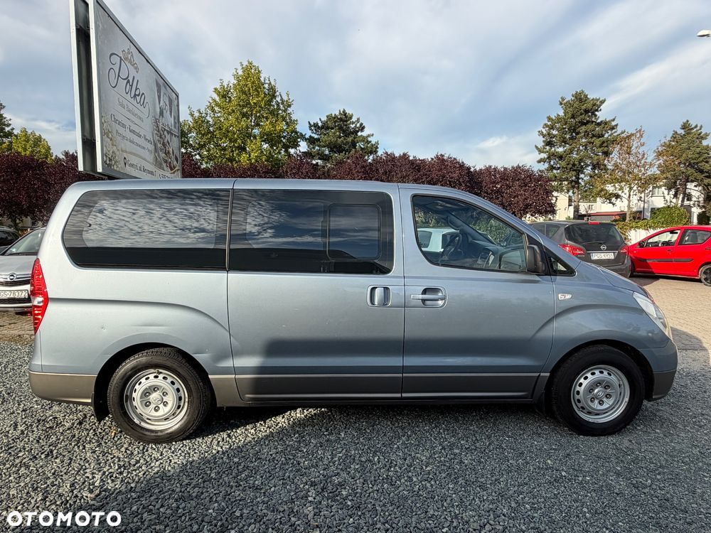 Hyundai H-1 Starex - 20