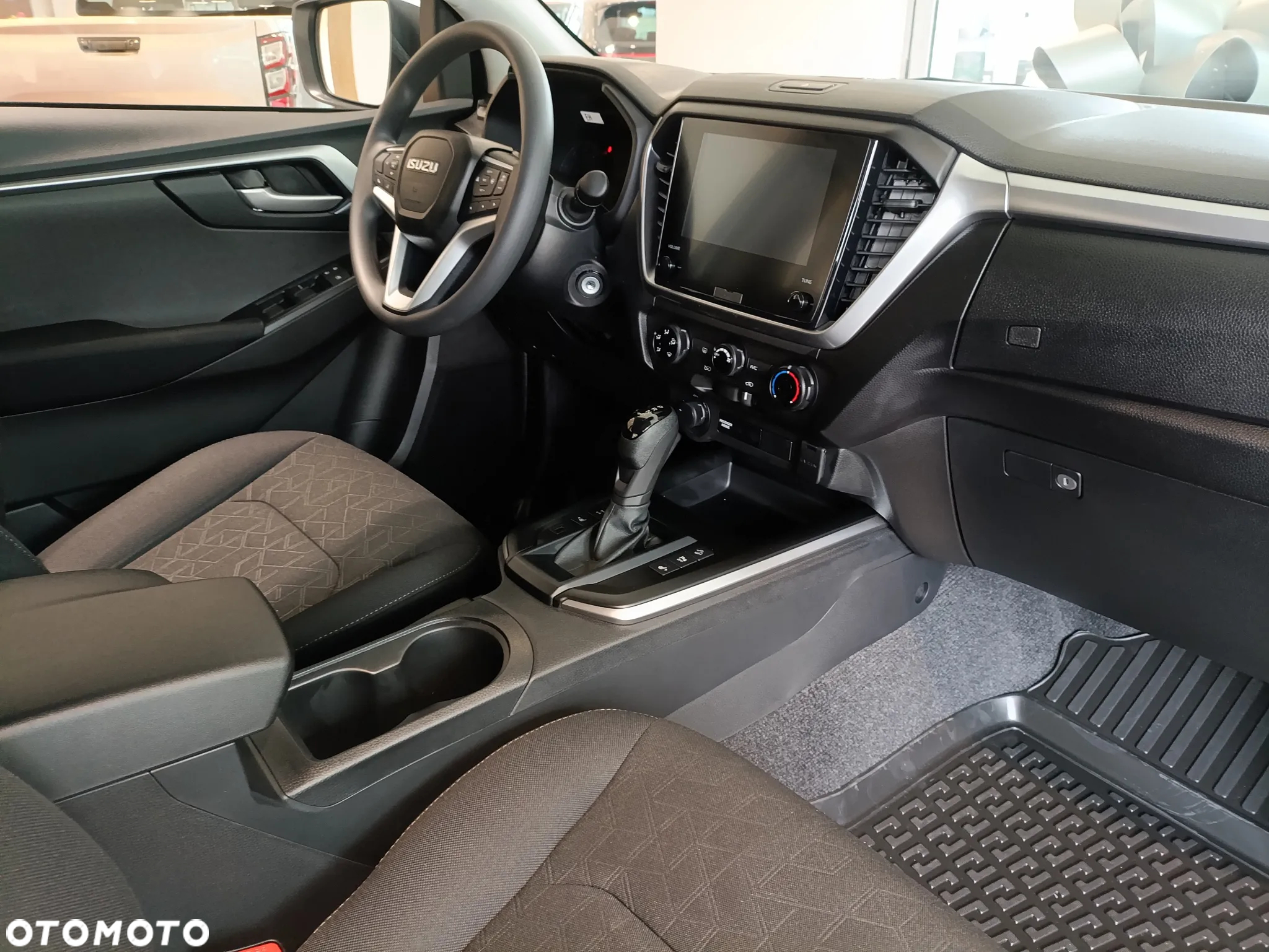 Isuzu D-Max 1.9 DC LS - 11