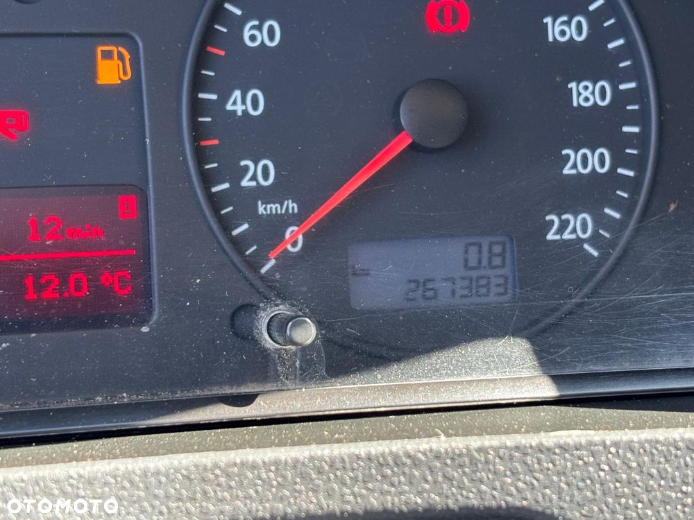 Volkswagen Transporter L2H1 Mixt - 18