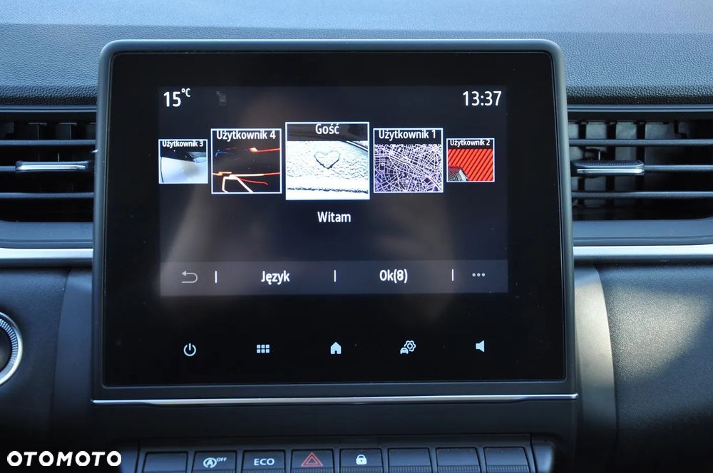 Renault Captur - 36