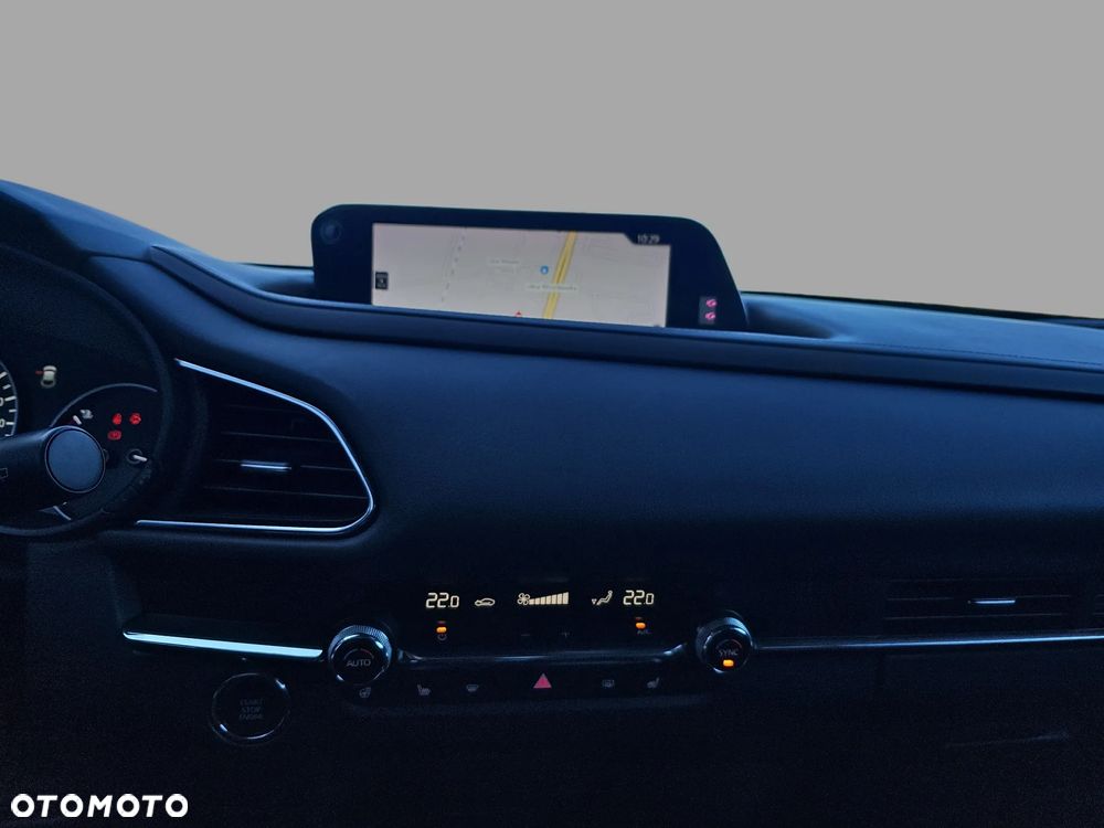 Mazda CX-30 2.0 mHEV Hikari 2WD - 18