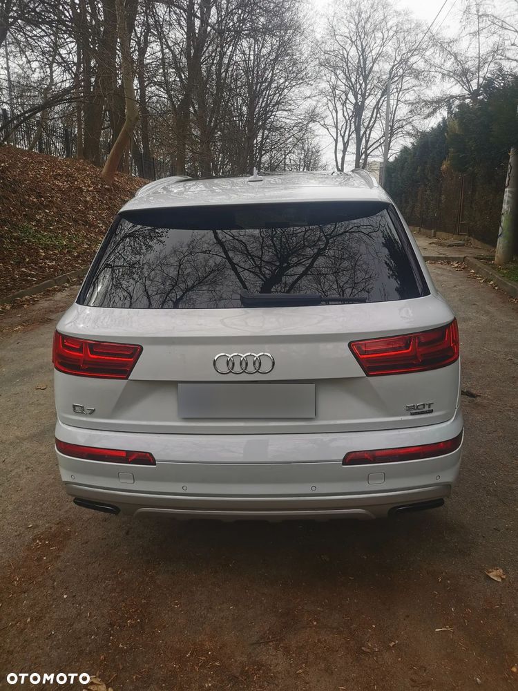Audi Q7 - 5