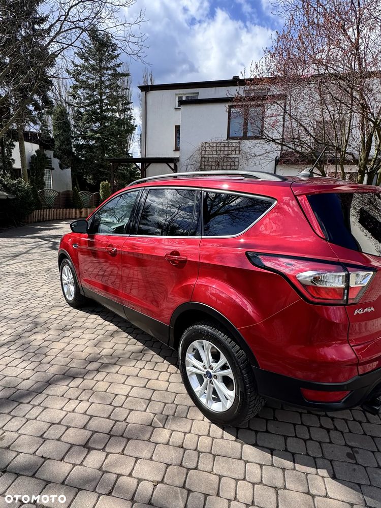 Ford Kuga - 16