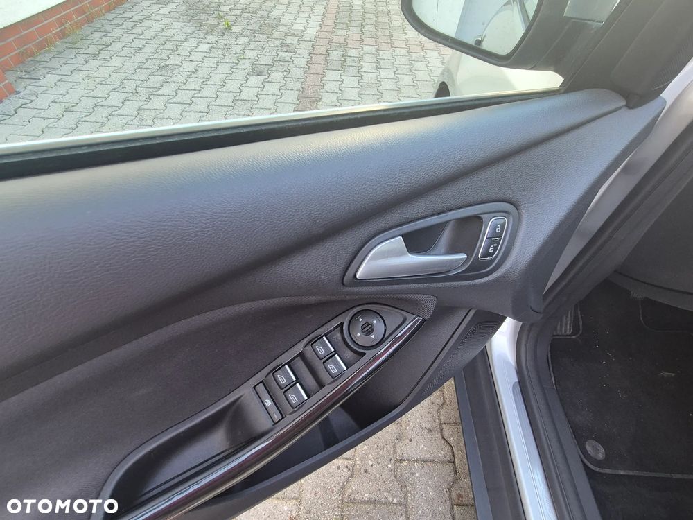 Ford Focus - 9