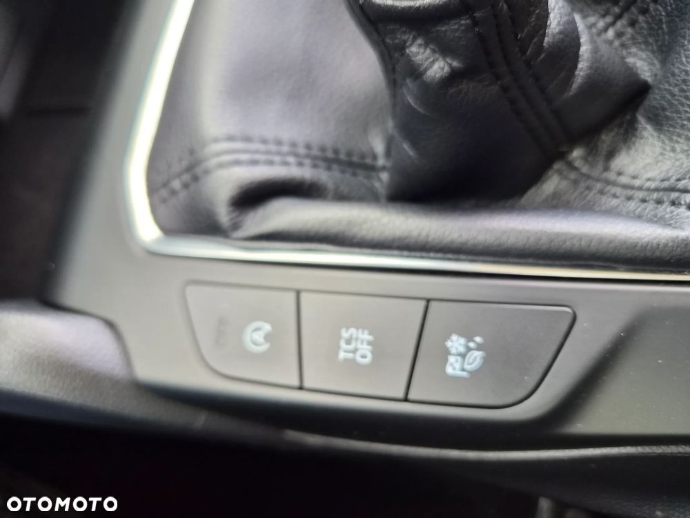 Ford Focus 1.0 EcoBoost Start-Stopp-System TITANIUM STYLE - 11