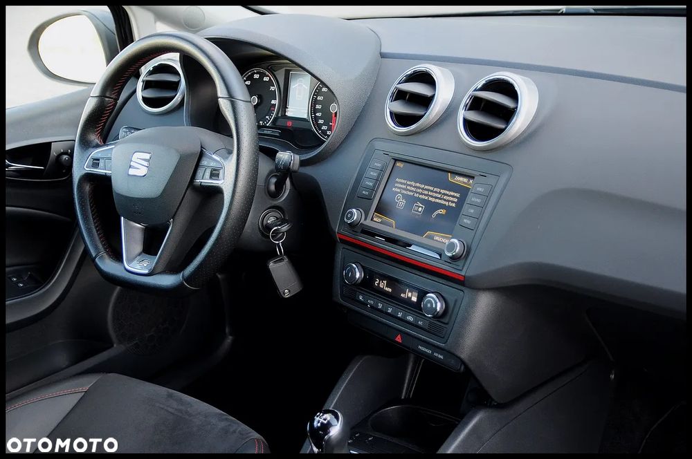 Seat Ibiza SC 1.2 TSI FR - 30