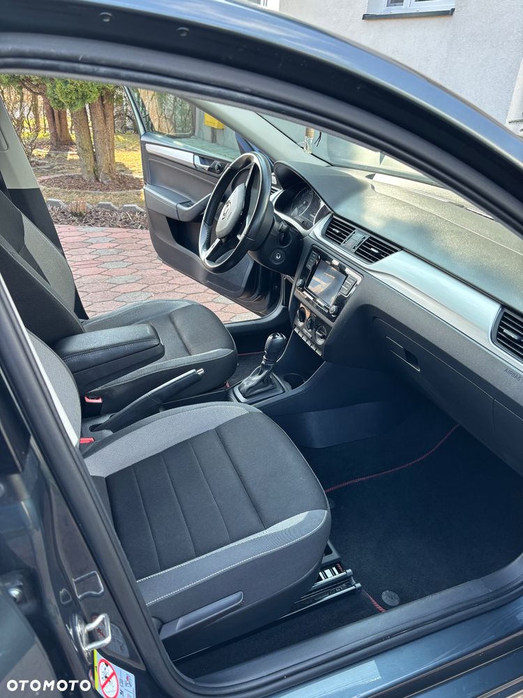 Skoda RAPID 1.0 TSI Ambition DSG - 14