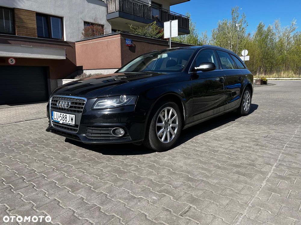 Audi A4 Avant 2.0 TDI - 1