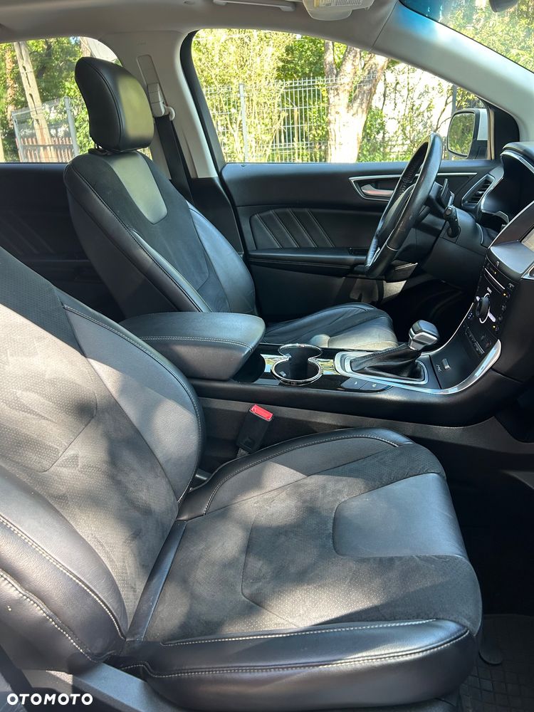 Ford Edge - 15