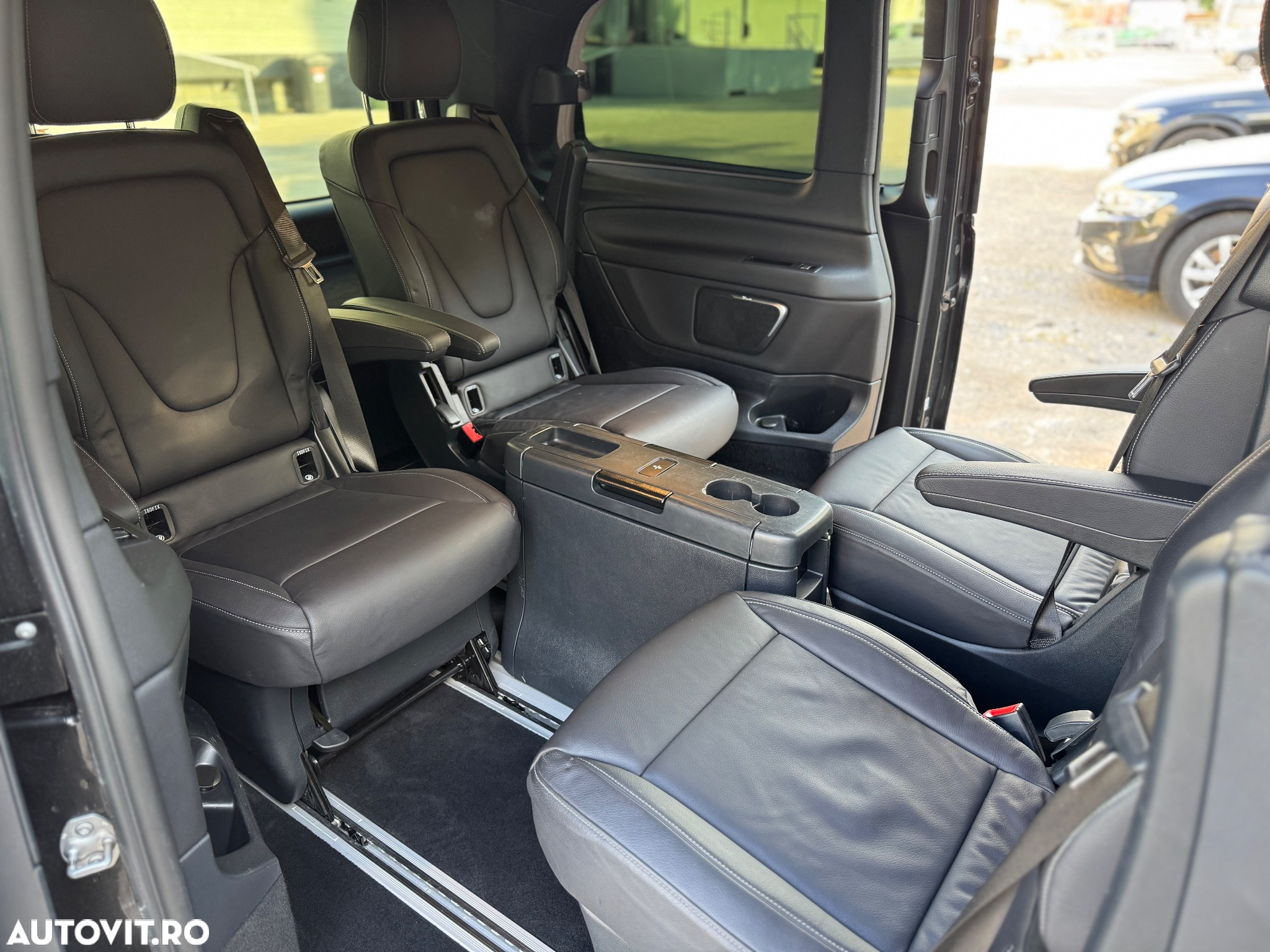 Mercedes-Benz V 220 d kompakt 9G-TRONIC Edition 2020 - 25
