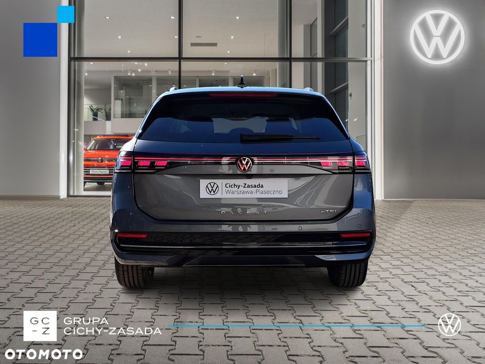 Volkswagen Passat - 5