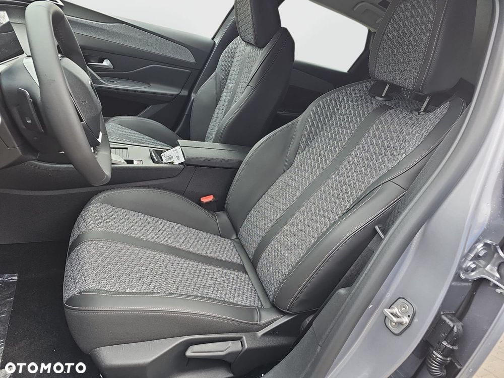 Peugeot 308 - 16