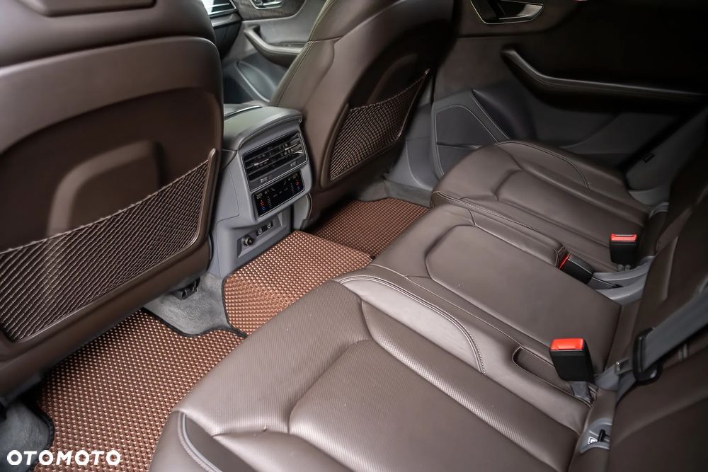 Audi Q8 - 38