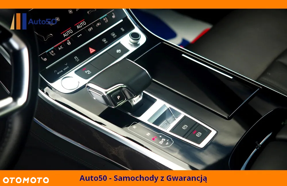 Audi A8 - 17