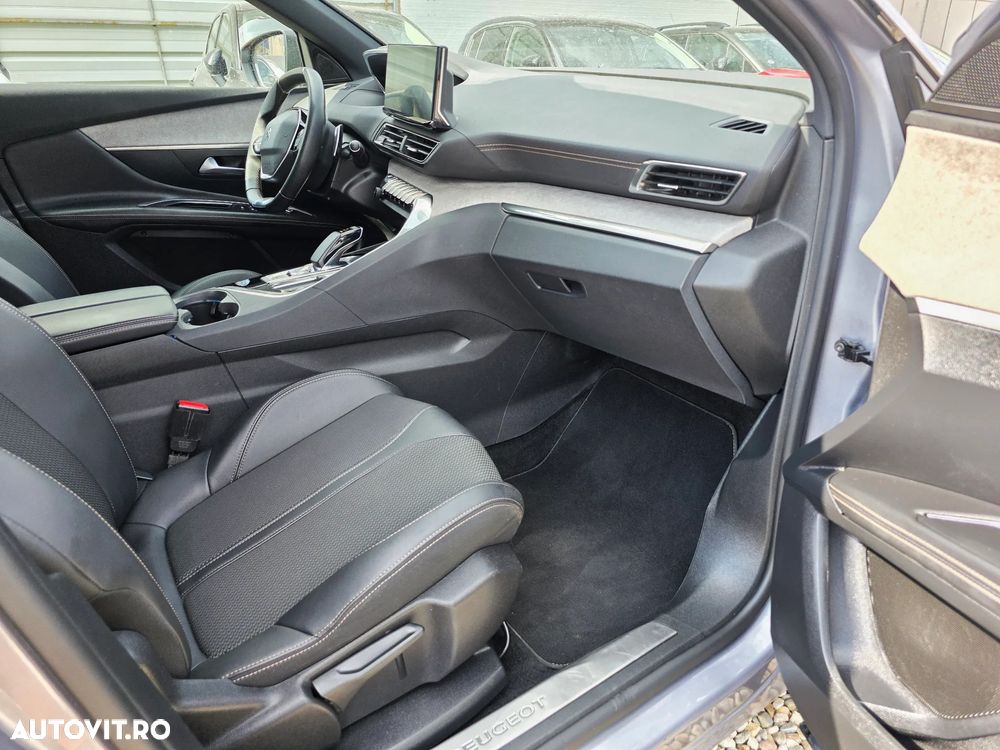 Peugeot 3008 225 e-EAT8 GT - 15