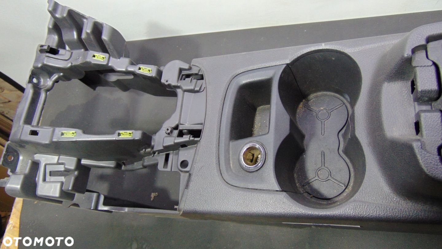 PODŁOKIETNIK FORD FOCUS MK3 EUROPA 10-14 - 4