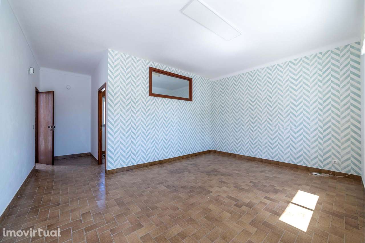 Armazém T1 Venda em Fazendas de Almeirim,Almeirim - Grande imagem: 5/46