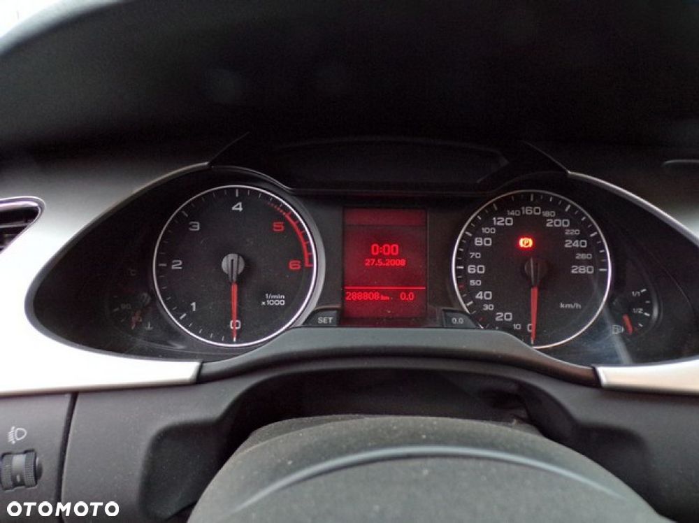 Części - Audi A4 B8 2.0 TDI 143 KM KOMBI 08R - 7