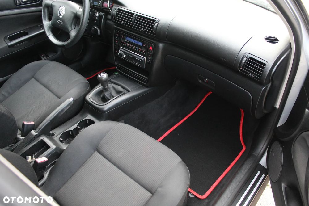 Volkswagen Passat 2.0 Exclusive - 9