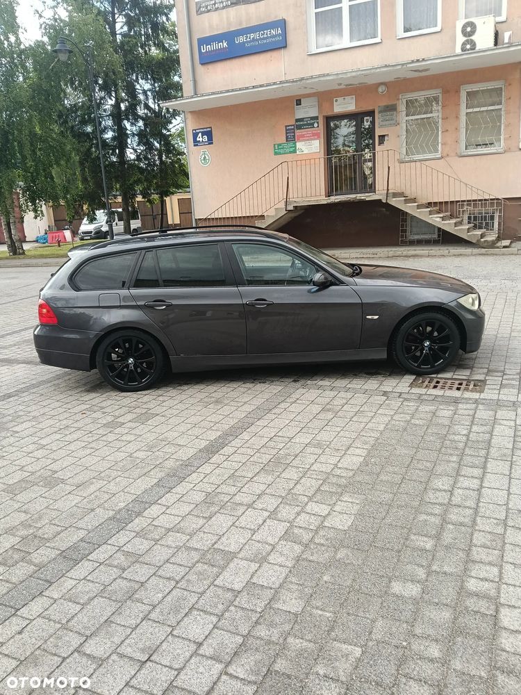 BMW Seria 3 - 1